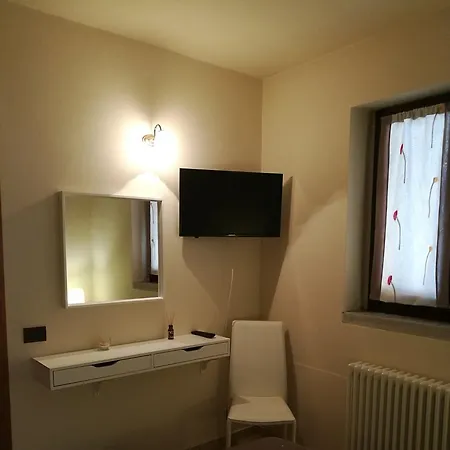 住宿加早餐酒店 Dell'antica Osteria -varzo 3*