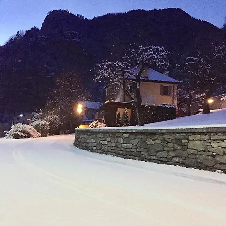 Dell'antica Osteria -varzo 3* Варцо