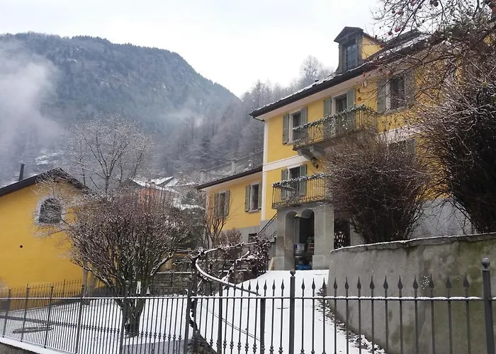 Dell'antica Osteria -varzo Bed & Breakfast 3*
